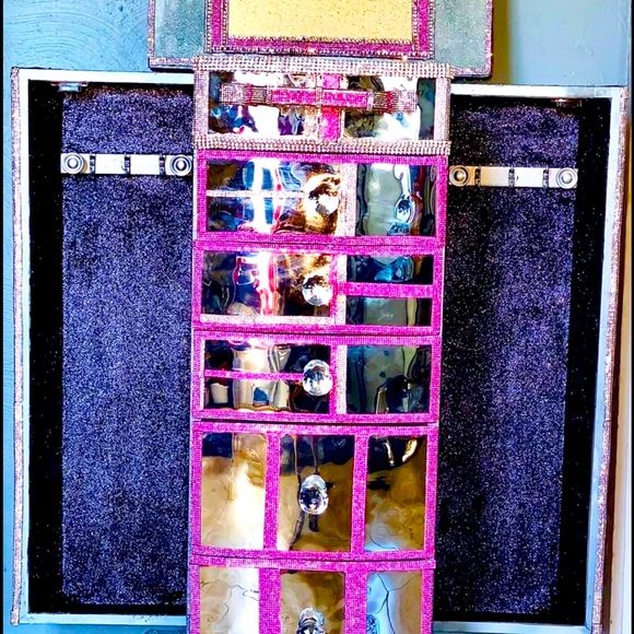 Pink Princess - Picture 3 of 8